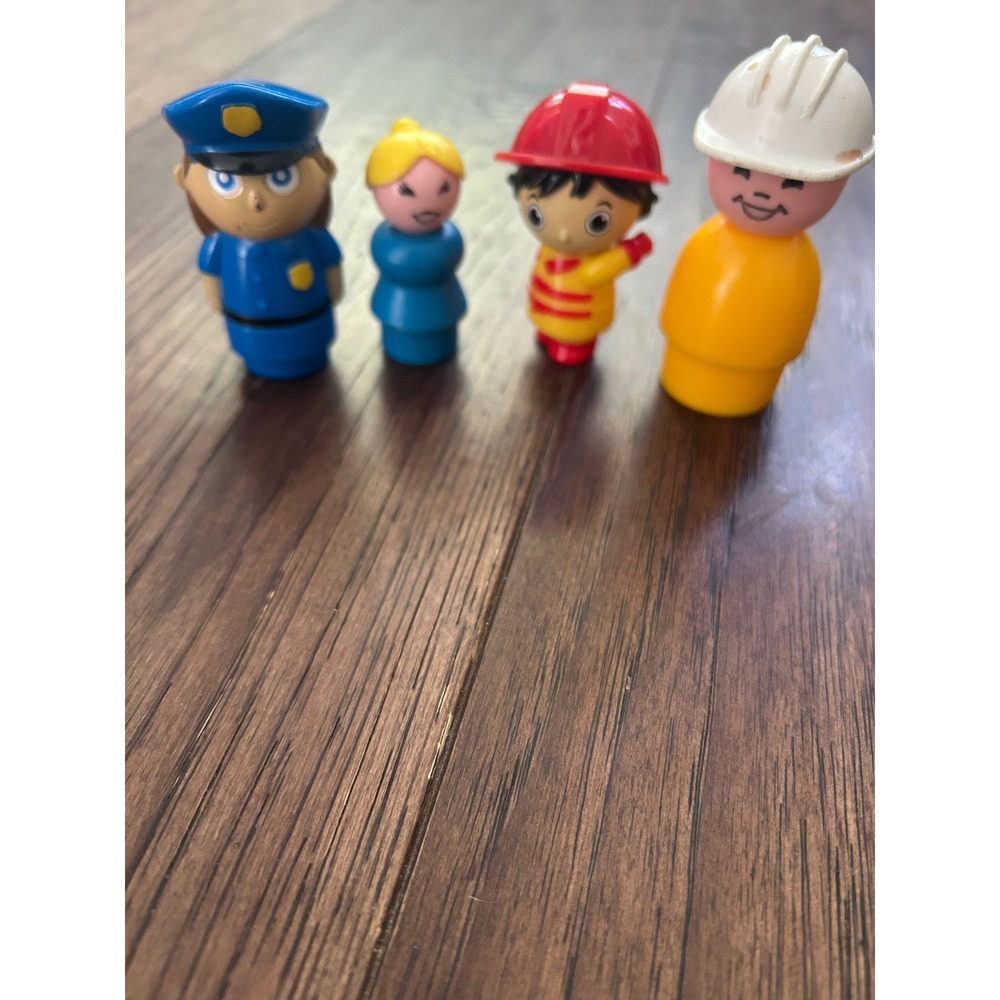 Vintage Fisher Price Little People Figures Police Fireman Construction